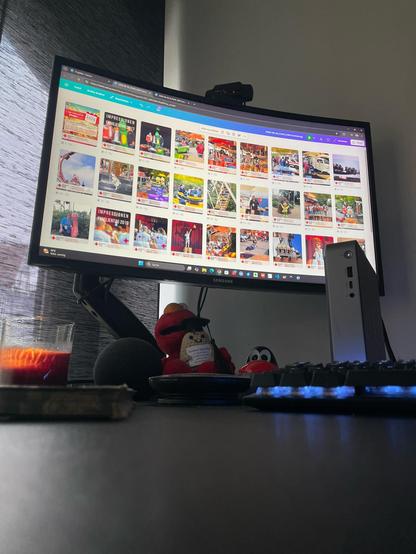 Posted media