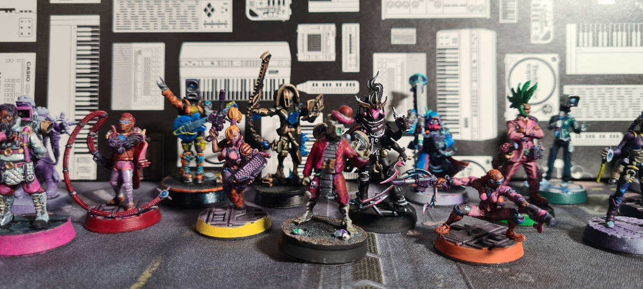 4th Group of random speed-painted DnD minis : r/minipainting