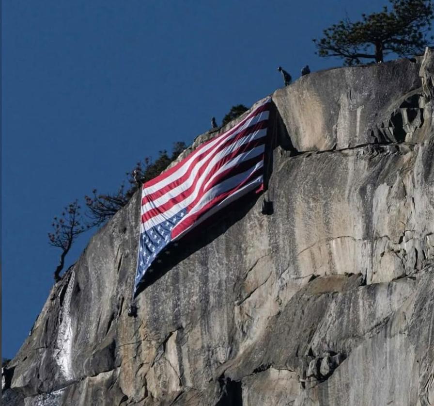 tiamat271's profile header