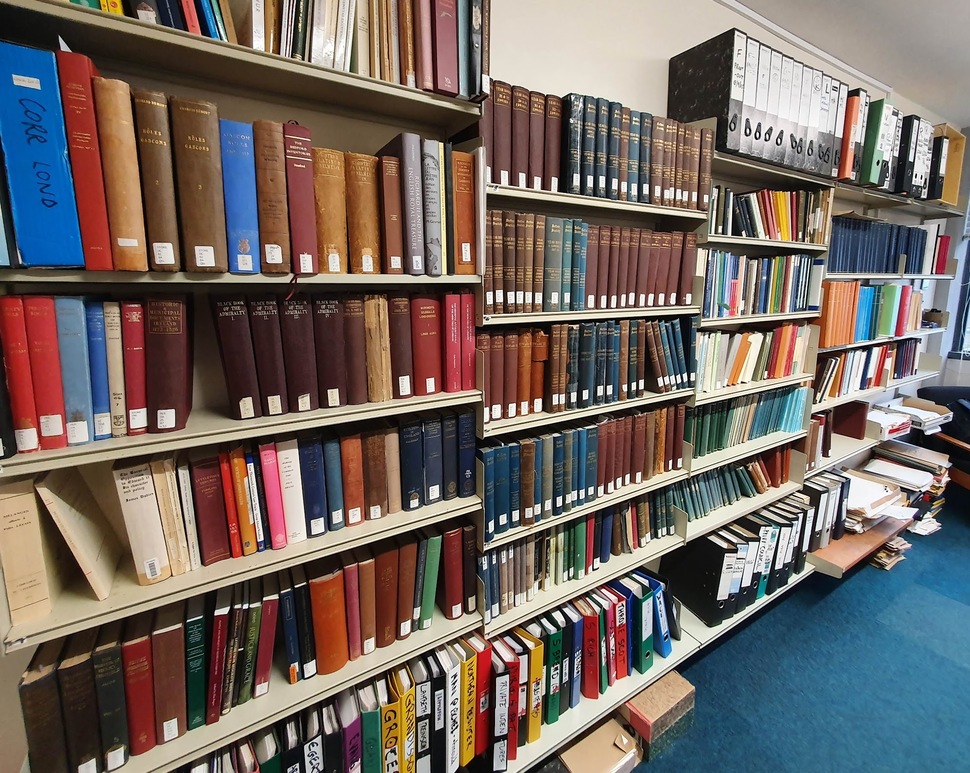 ANDictionary's profile header