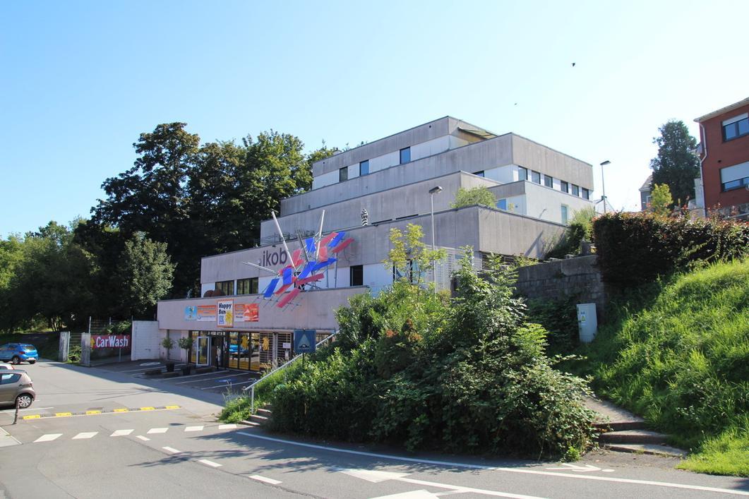 ikob's profile header