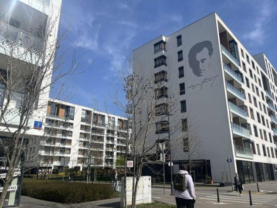 Mural by Olga Wolniak in Warsaw (Poland) dedicated to Zygmunt Hübner, a Polish actor and stage director