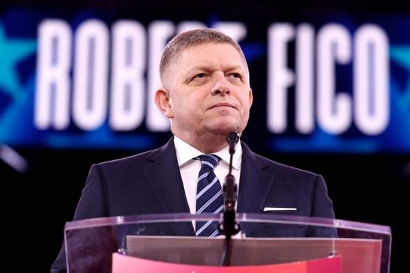 Fico’s precarious balancing act in Slovakia