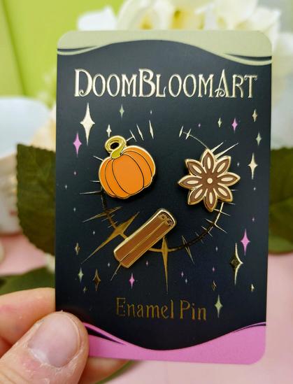 Mini pin set: Pumpkin and spices (anise and cinnamon)