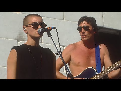 Sinéad O'Connor e Roger Waters - "Mother" - Sinéad O'Connor e Roger Waters - "Mother"