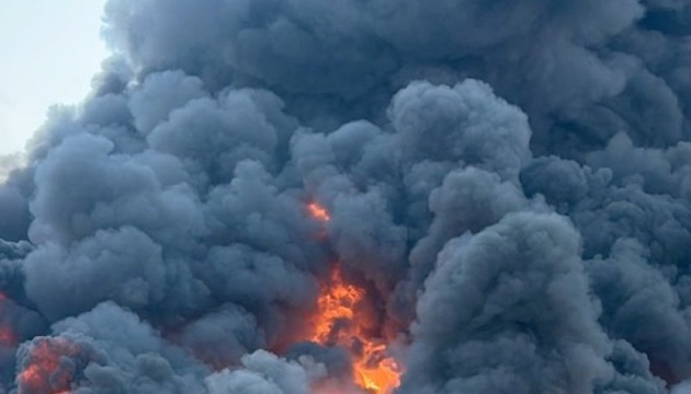 Lagerhallen, Tanklager, Buk-M1 und Gefechtsstand: Generalstab bestätigt Treffer auf feindliche Ziele - Lagerhallen, Tanklager, Buk-M1 und Gefechtsstand: Generalstab bestätigt Treffer auf feindliche Ziele