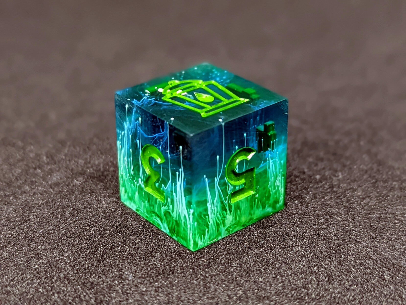 Luck Bringers Dice (luckbringersdicedice.camp) Dice.camp