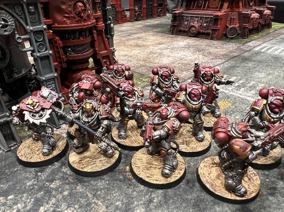 A group of Gravis space marines from a custom, home brewed Steel Confessors successor chapter. 