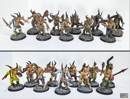 Top: Vanilla set of Pox Walkers.
Bottom: Modified set from an identical sprue.