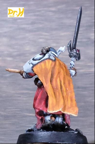 Rear view of the Tau Ethereal. Showing that his legs are still under the sculpted robes.