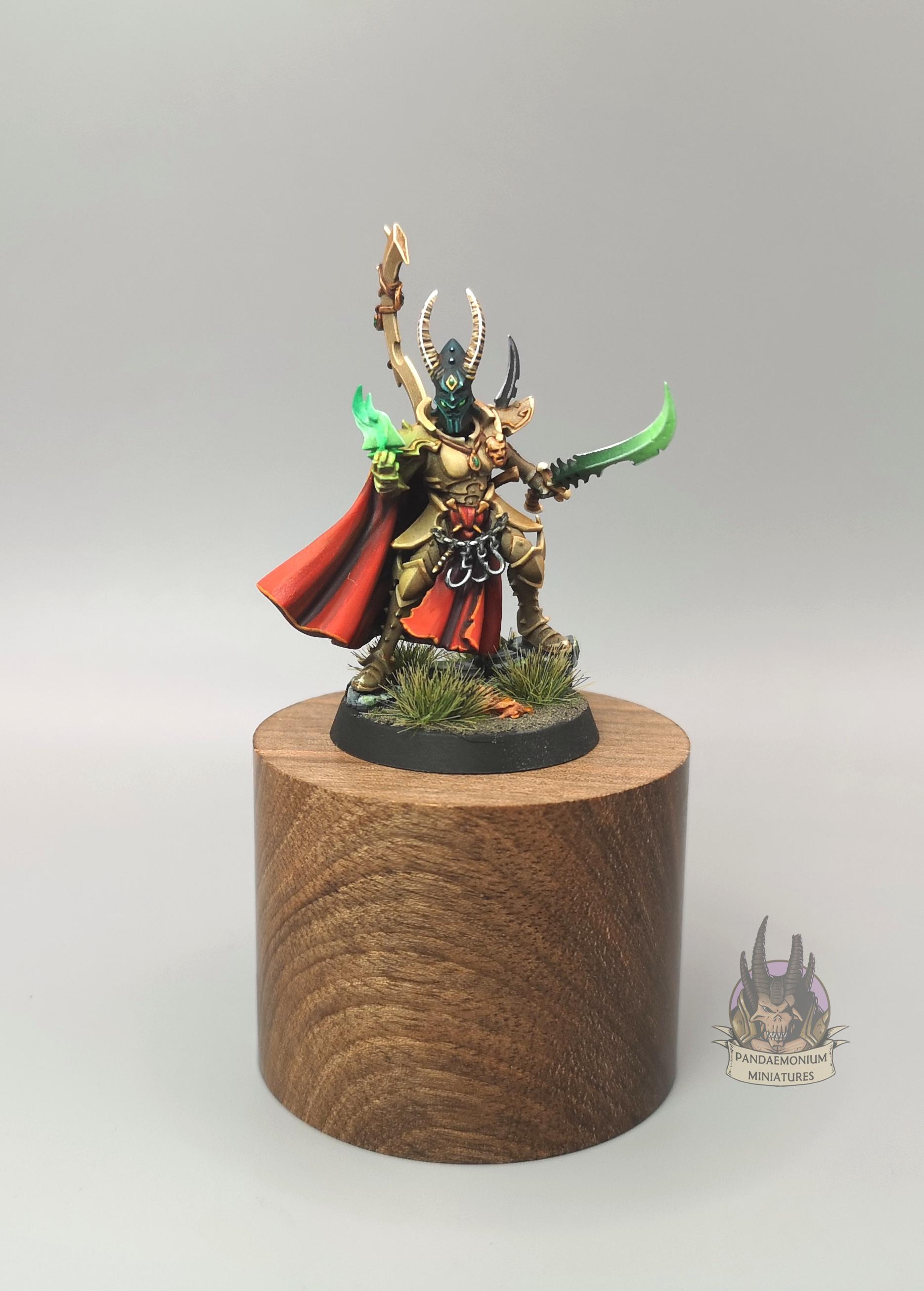 Drukhari Archon - bone armour, black helmet, red cloth and glowing green weapons