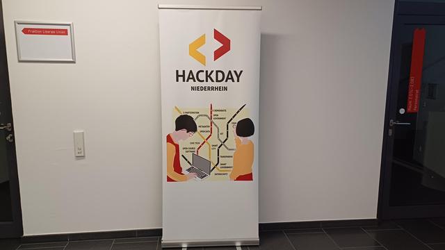 Aufsteller mit Schriftzug "Hackday Niederrhein"