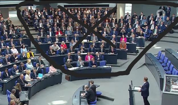 Ausschnitt aus Bundestag hier die AFD Kolonne