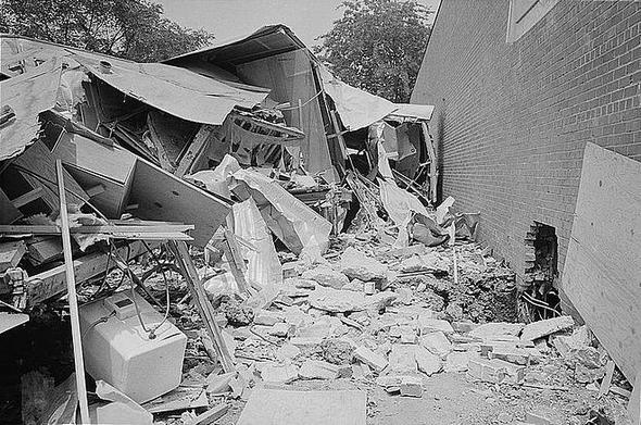 Bomb wreckage near Gaston Motel. By Trikosko, Marion S., photographer. - This image is available from the United States Library of Congress&#039;s Prints and Photographs divisionunder the digital ID ppmsca.04293.This tag does not indicate the copyright status of the attached work. A normal copyright tag is still required. See Commons:Licensing., Public Domain, https://commons.wikimedia.org/w/index.php?curid=3262984