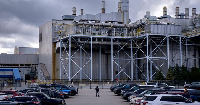 A Ford assembly plant in Wayne, Mich. Automakers have welcomed any relaxation of tariffs, which they said would raise car prices, cause sales to fall and threaten their financial viability.