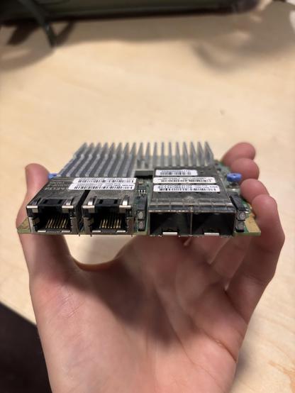 front view of a Supermicro AIOM, as described in the toot