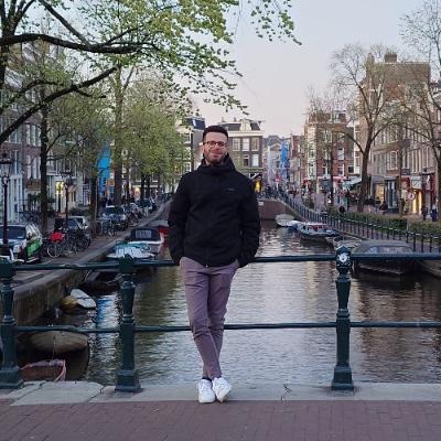 angeloschirinzi's avatar
