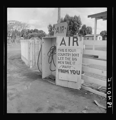 Dorothea Lange: Gas station, Kern County, California