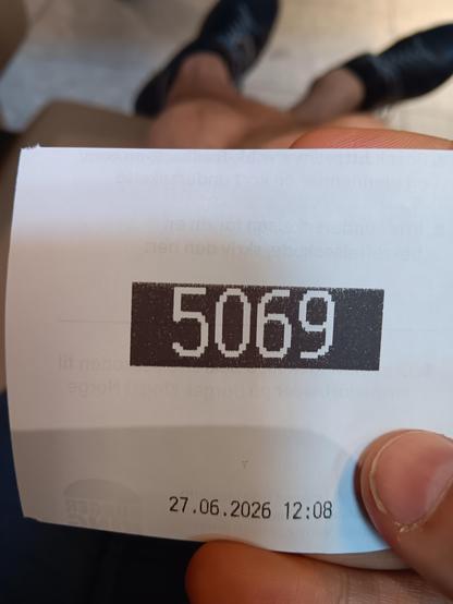 Paper with an order number 5069