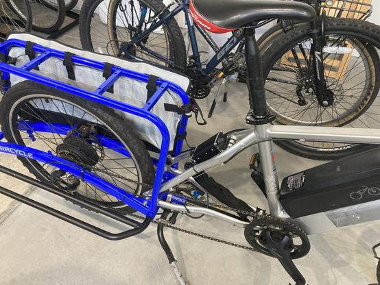 See description in prior photo. This one is painted blue and installed on a bike.