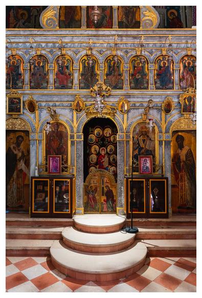 Griechisch-Orthodoxe Heiligenbildnisse in einer Kirche.