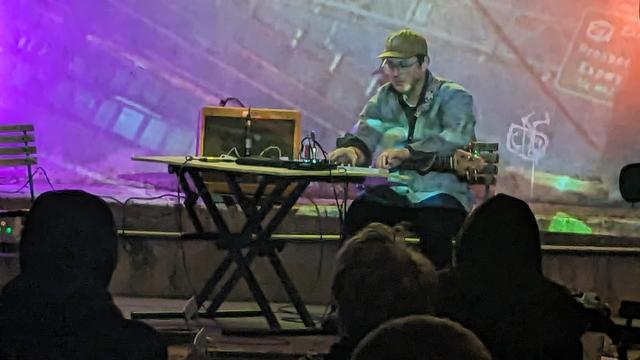 Pete Kerlin plays pedals