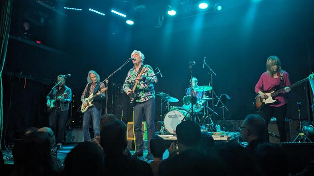 Robyn Hitchcock & co with Lenny Kaye at Bowery Ballroom 