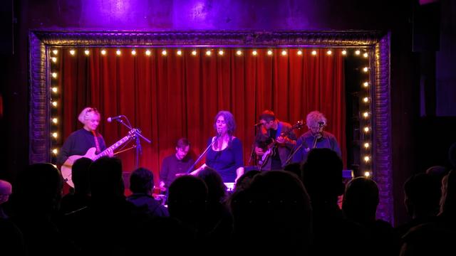 Brigid Dawson & the Mothers Network at Union Pool