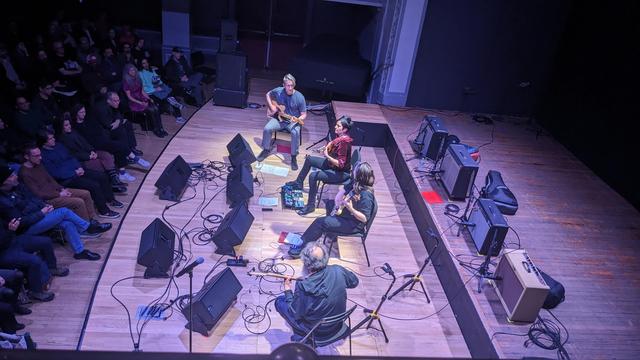 guitar quartet in action 