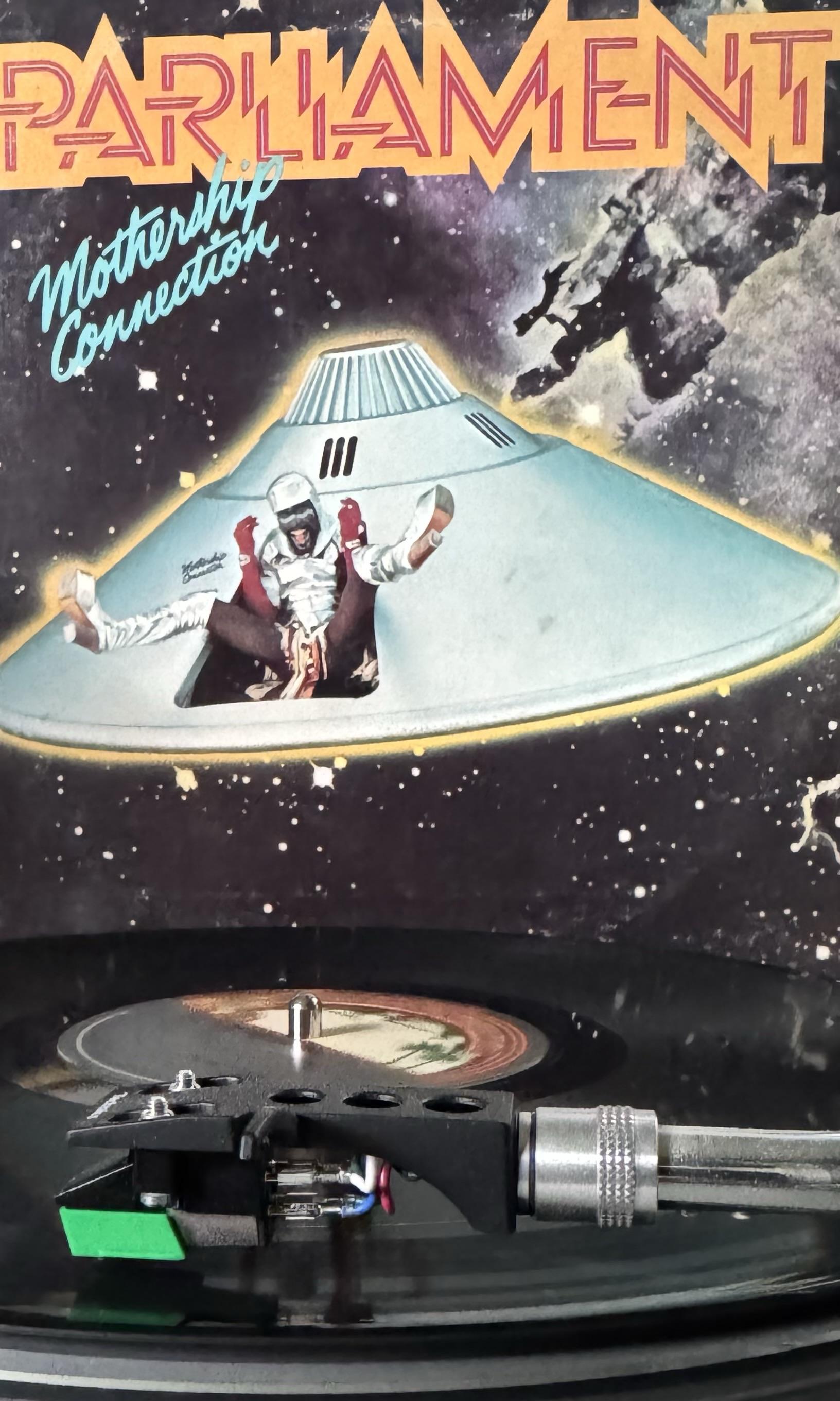 Parliament: Mothership Connection (Casablanca NBLP-7022, 1975)