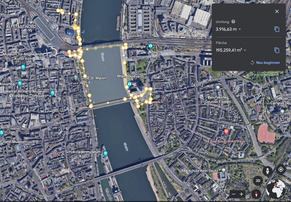 Distanzmessung mit Google Earth 2D Ansicht. Gebiet umfasst ein Rechteck entlang des Reins über die Hohenzollernbrücke und Deutzerbrücke, sowie dazwischen am Rheinufer entlang.