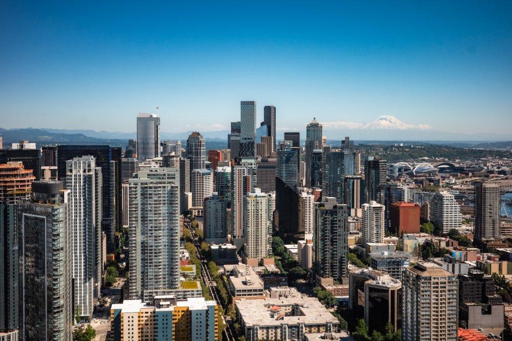 Downtown Seattle & Mount Rainer