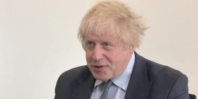 Boris Johnson warns Keir Starmer's 'total sell out' EU deal leaves Brexit Britain as 'GIMP of Brussels'