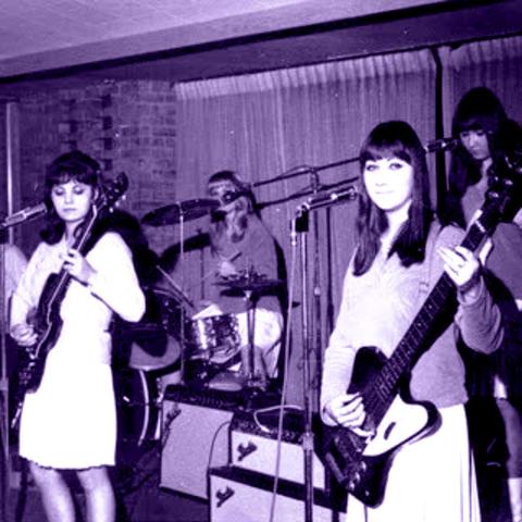 Sonic Shakedown 71 Cover 
tap the linktree in our profile or the link in post to listen