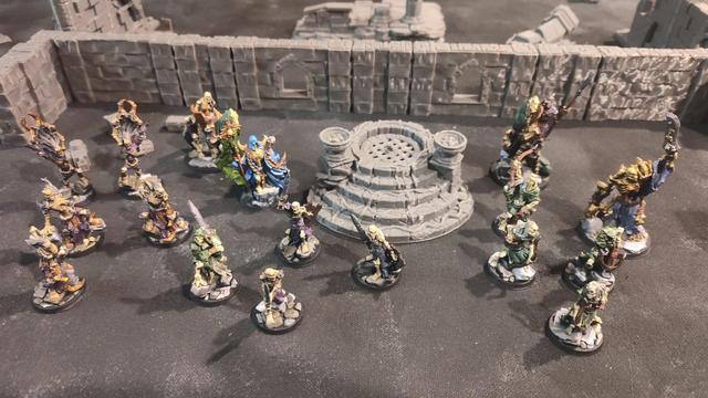 Nice Dungeon scenery with much nicer painted undead off varying kinds. There must be around 18 of them and they are nicely varied.