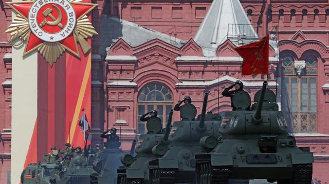 How Trump's military parade draws comparisons to Russia, China