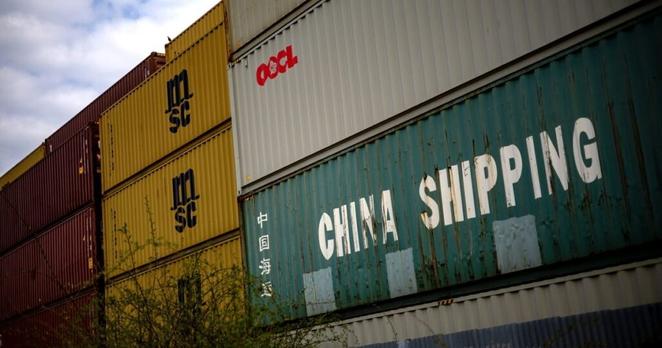 US imports plunge in early sign of Trump tariff impact – POLITICO