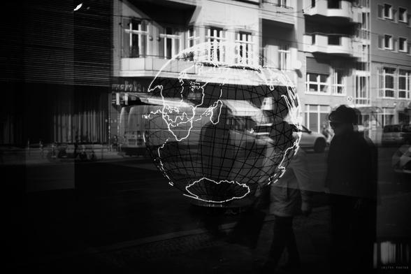 Monochrome street photography from Berlin, Germany.