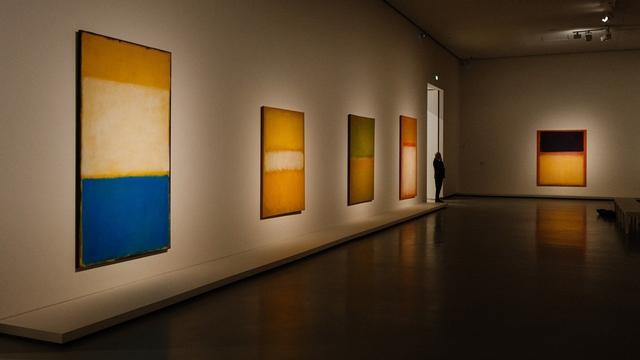 Mischievous Child Damages $50 Million Rothko Painting at Dutch Museum