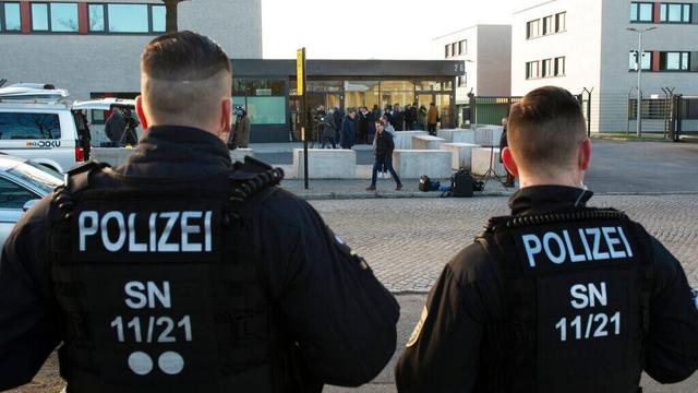 Germany bans biggest 'Reichsbürger' group and arrests four of its leaders