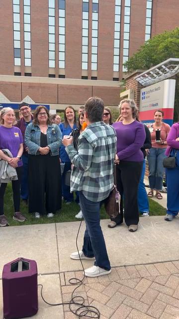 Meriter RNs finish their Strike and discuss contract highlights before starting work again. | By SEIU Wisconsin | Facebook