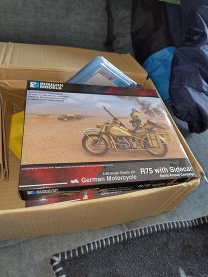 Openbox containing plastic kit box from rubicon 