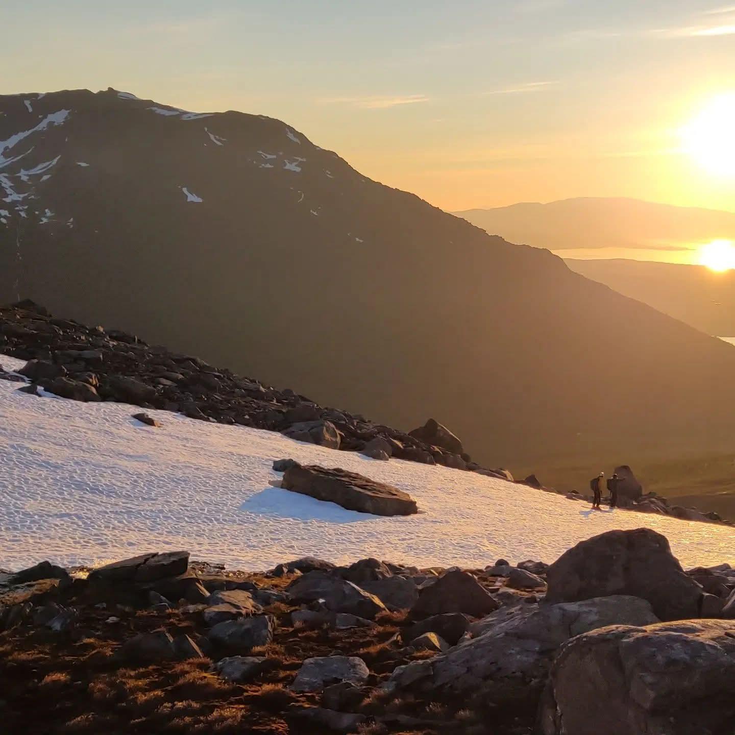 Tiny skiers in a huge landscape