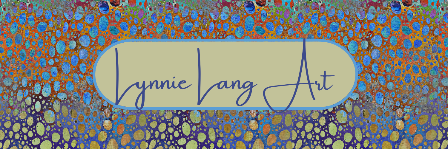 LynnieLangArt's profile header
