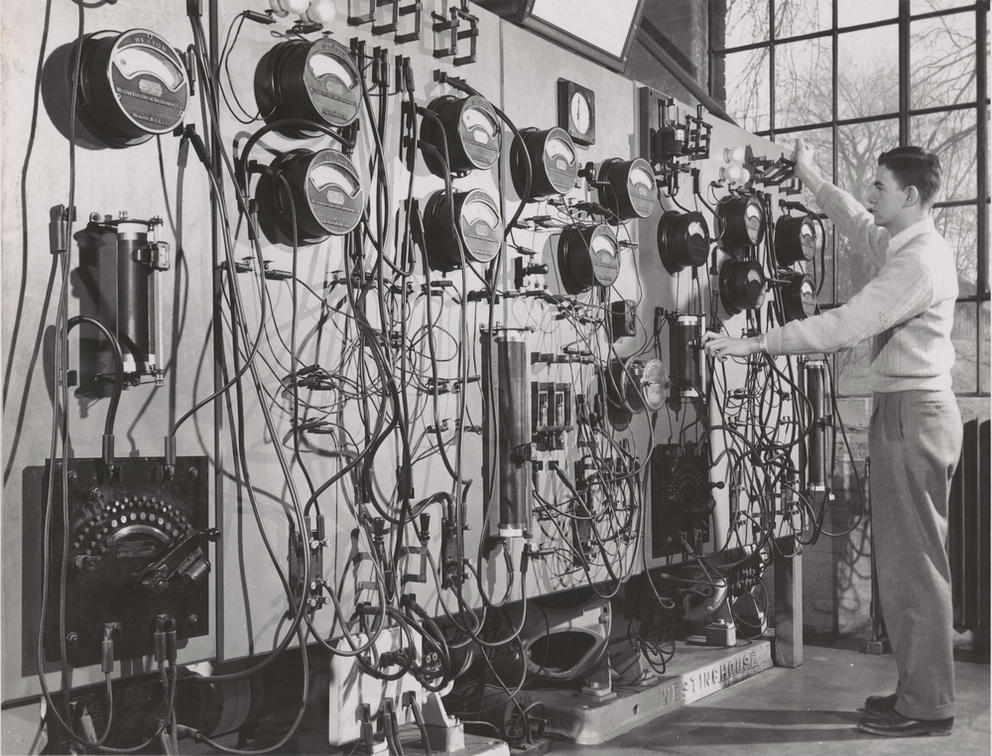 rrmutt's profile header