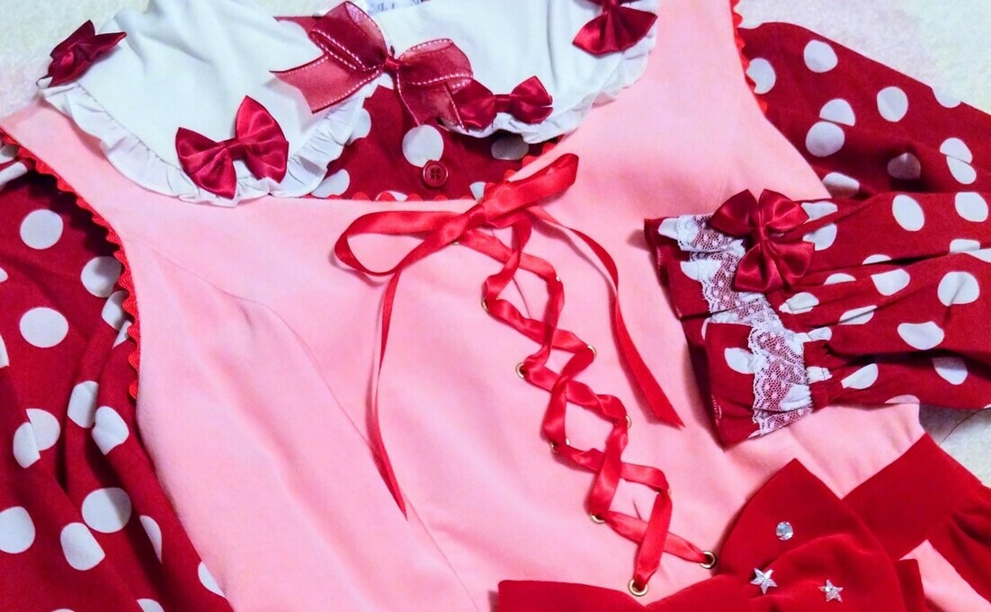 milkcircus's profile header