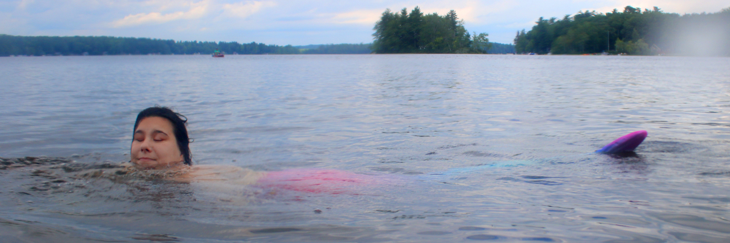 Thatmermaid_J's profile header