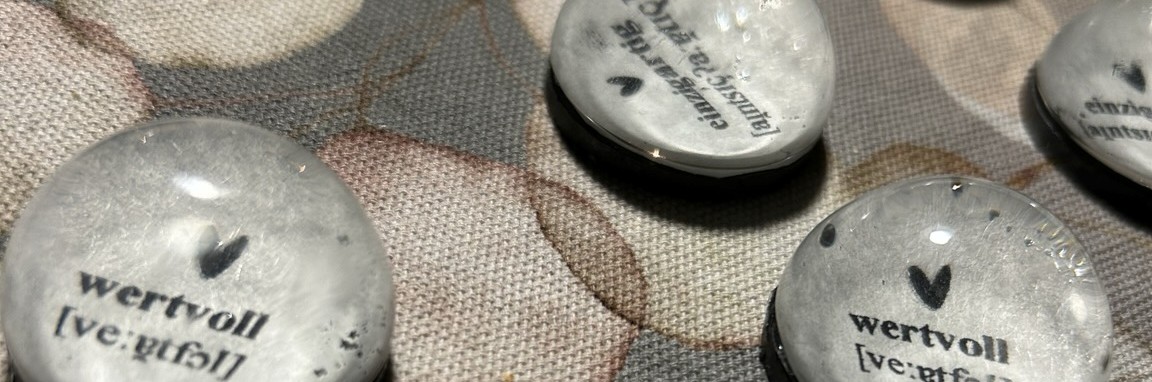 domusta's profile header