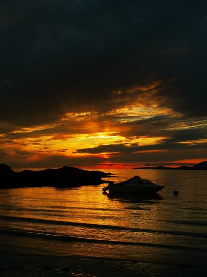 Artwork from Mastodon