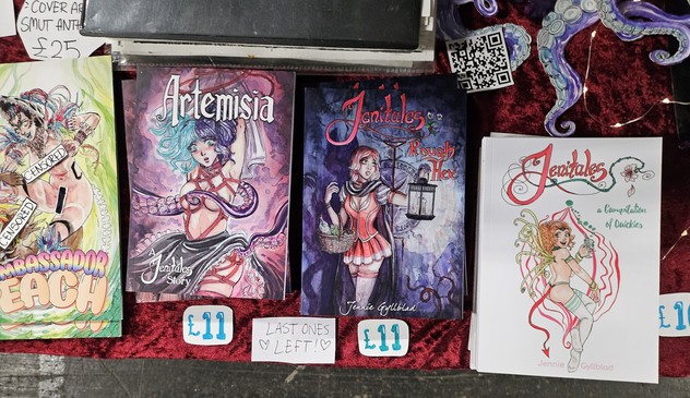 Posted media